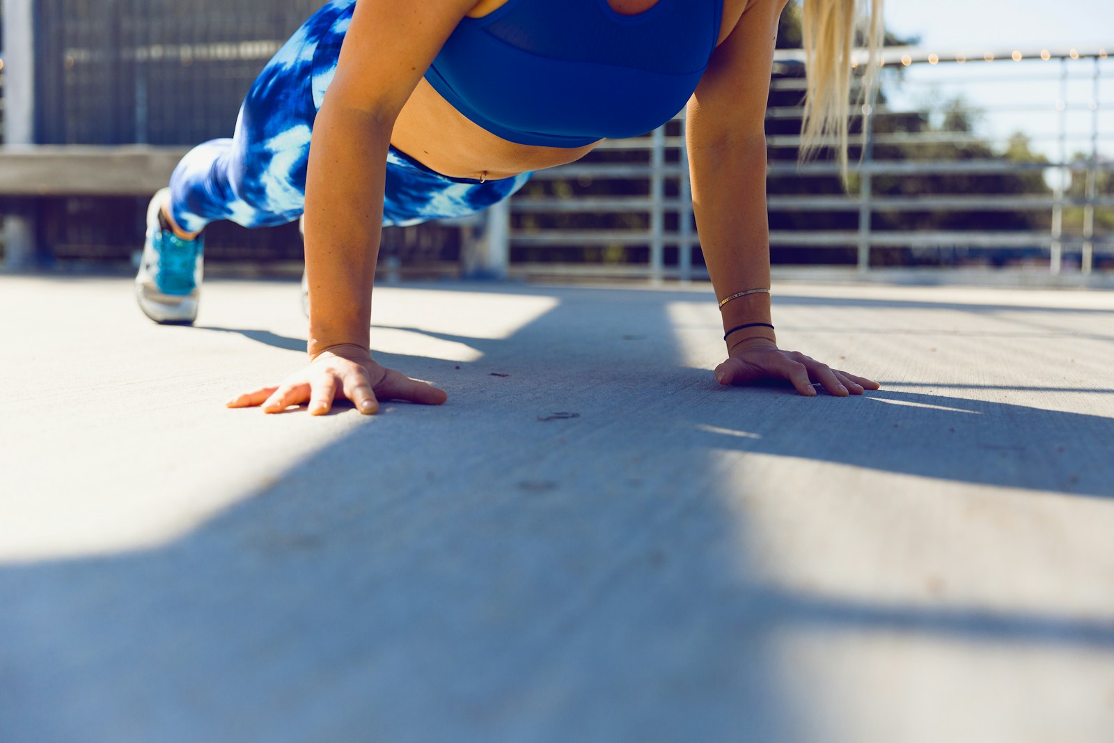 physique : 10 pompes par jour pour une bonne forme